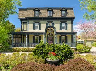287 Gibbs Ave, Newport, RI 02840