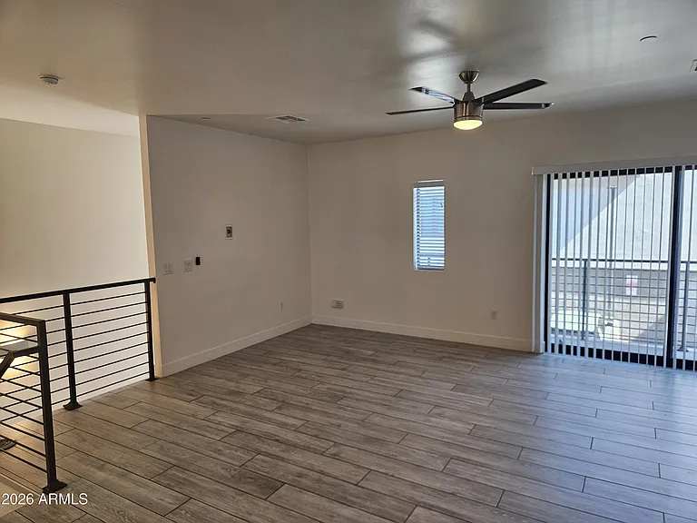 264 S Roosevelt St — Photo 6