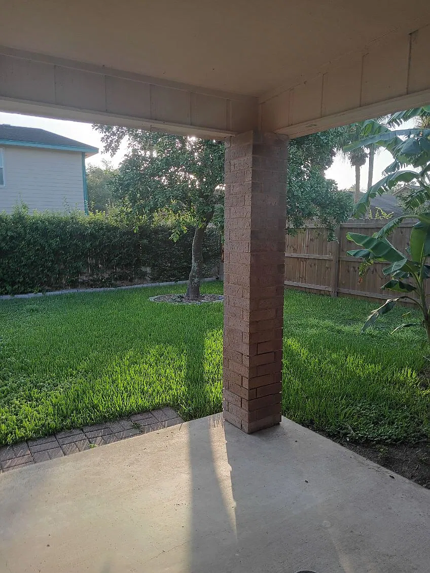 3 bed, 1440 sqft, $1,800 — Photo 4