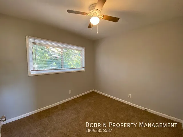 2105 Phaup St #2 — Photo 5