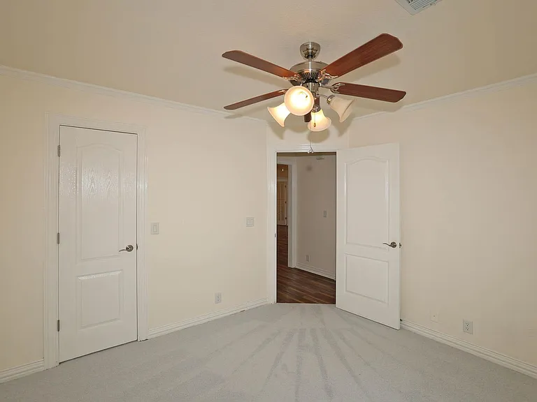 6802 Thunder Rd — Photo 27