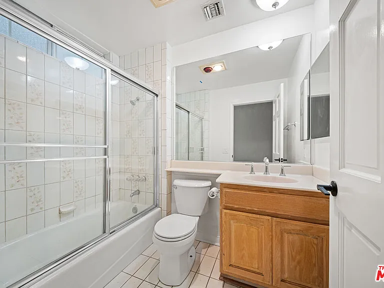 4144 Colfax Ave — Photo 30