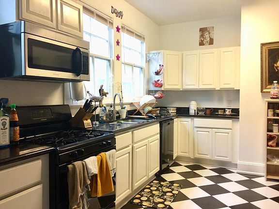 2nd image of 2203 Jefferson Ave