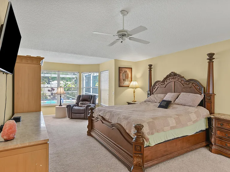 348 Eagleton Golf Dr — Photo 13