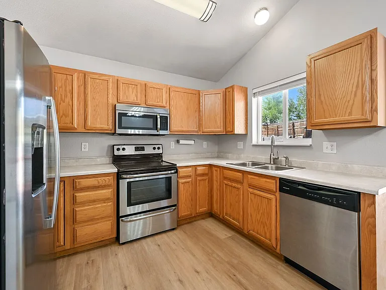 4907 Brant Rd — Photo 7