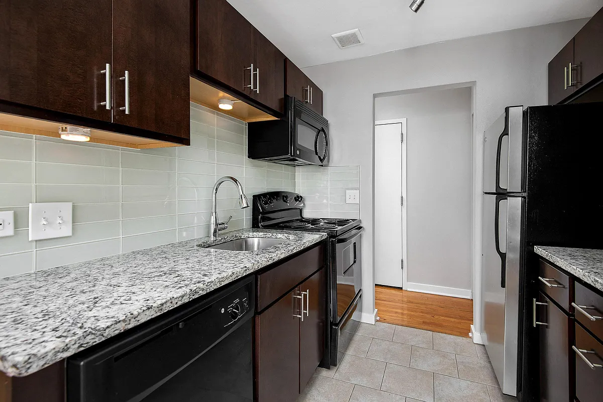 Building Photo - Reside at 2727