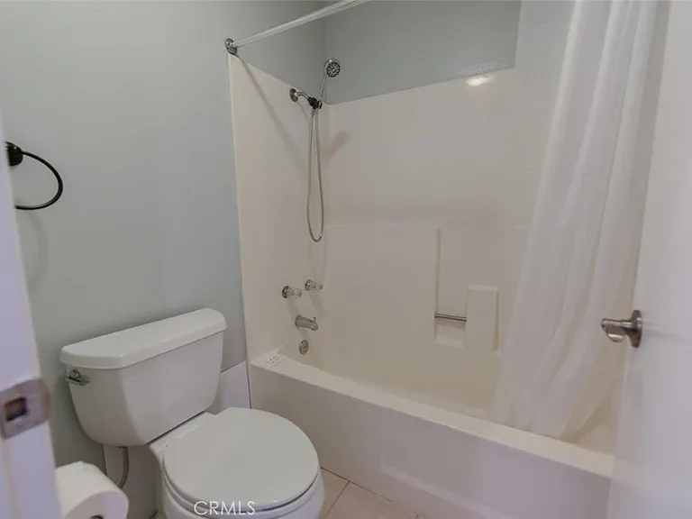 391 Stanford Ct #1 — Photo 21