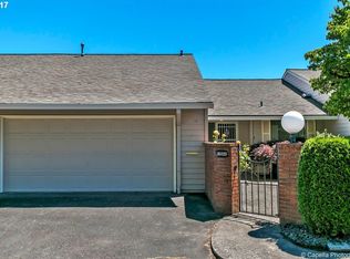16820 SW Camino Dr, Portland, OR 97224