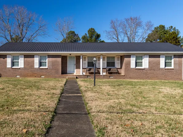 813 Brookhaven Cir, Shelbyville, TN 37160