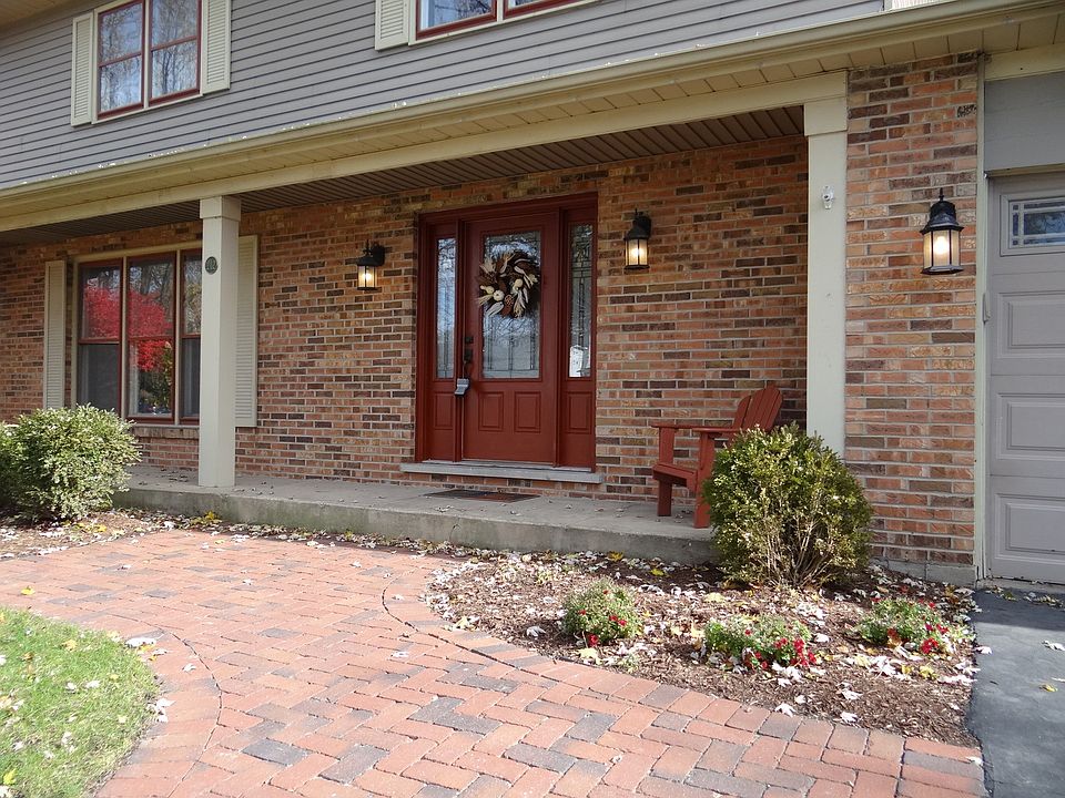 2nd image of 212 Willoway Dr