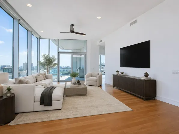2727 Kirby Dr APT 10-B, Houston, TX 77098