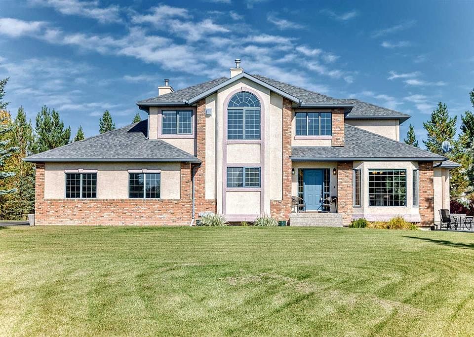 1st image of 20 S Clover Ln