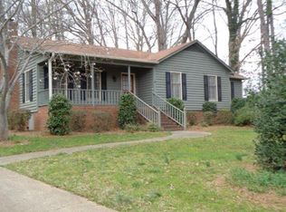 7050 Burlwood Rd, Charlotte, NC 28211