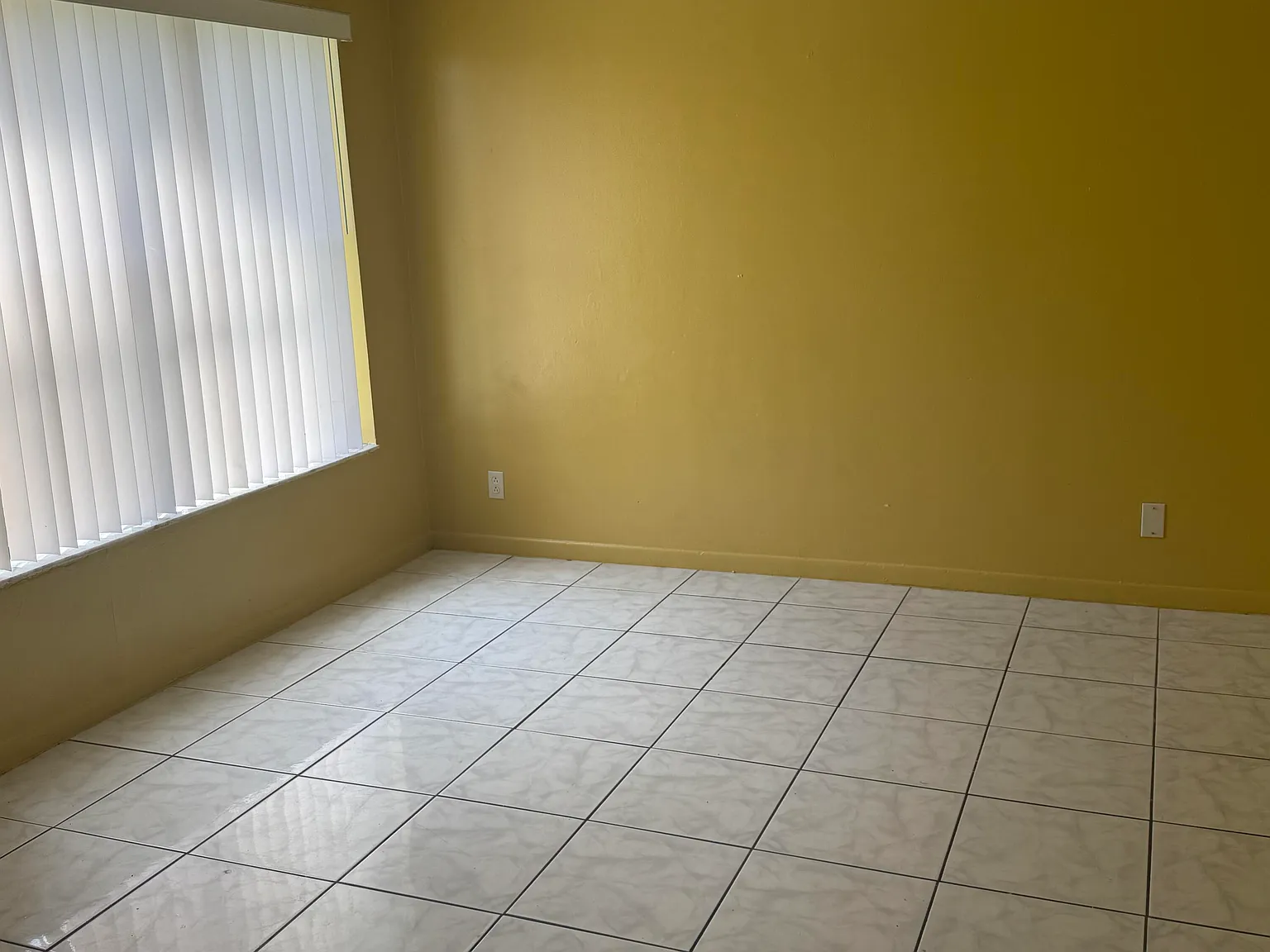 2 bed, 2.0 bath, 1014 sqft, $2,000 — Photo 3