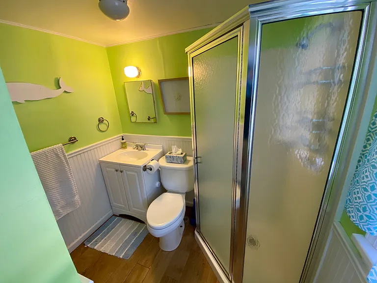 137 Cedarhurst Ave — Photo 6