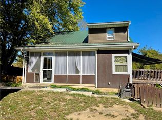 103 Pine St, Follansbee, WV 26037