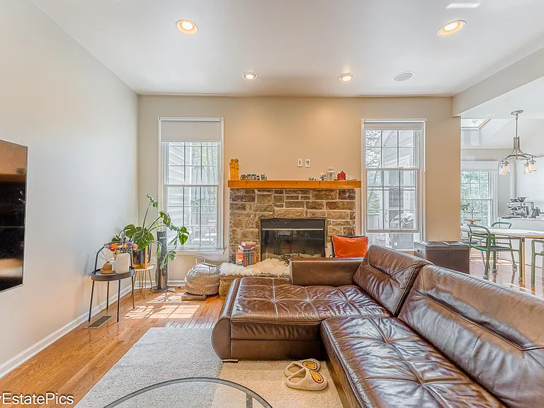 26168 Fieldstone Dr #100 — Photo 12