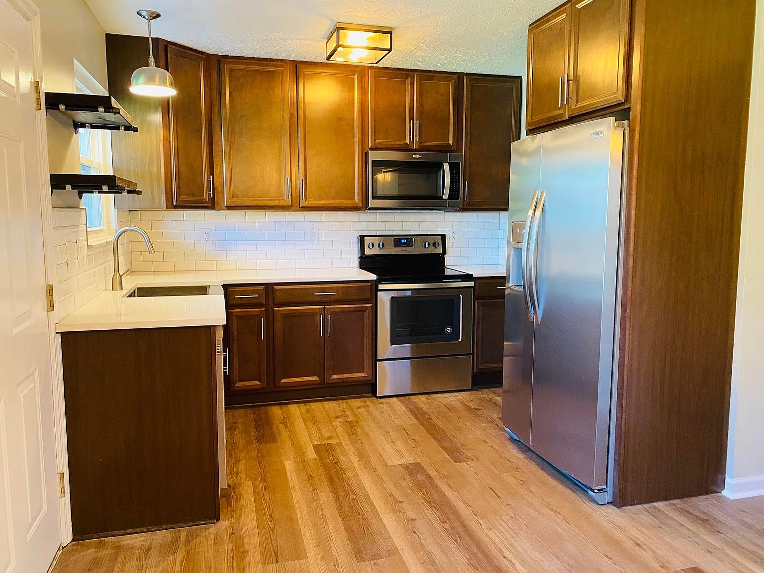 5419 Madison St — Photo 2
