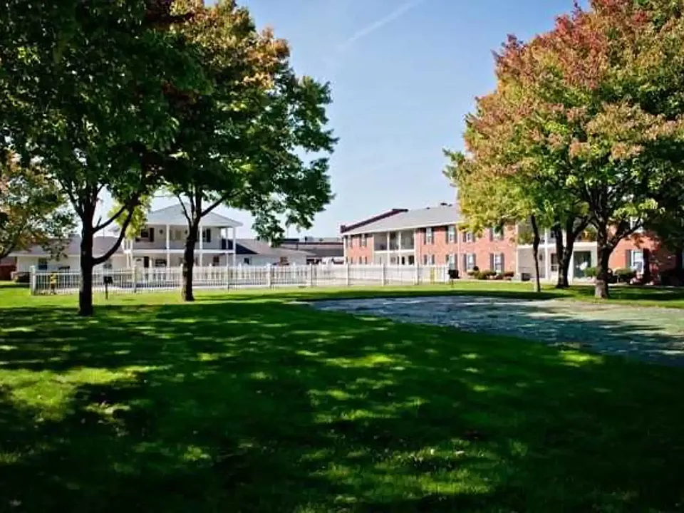 Sandpiper Apartments