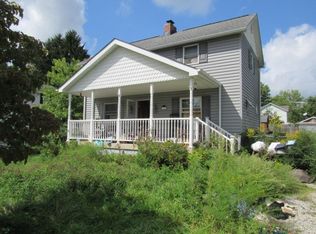 126 1st St, Mather, PA 15346