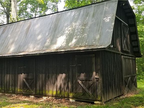4th image of 2558 E County Road 400 S