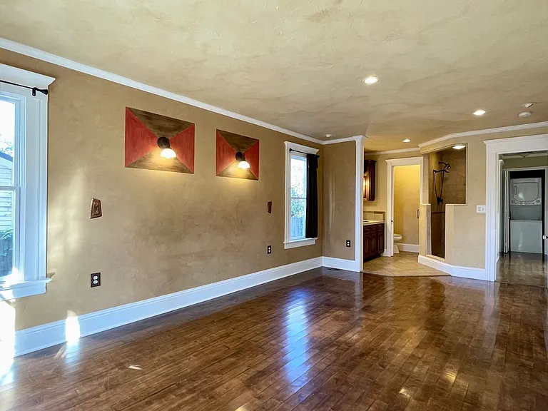 1737 Chorro St — Photo 16
