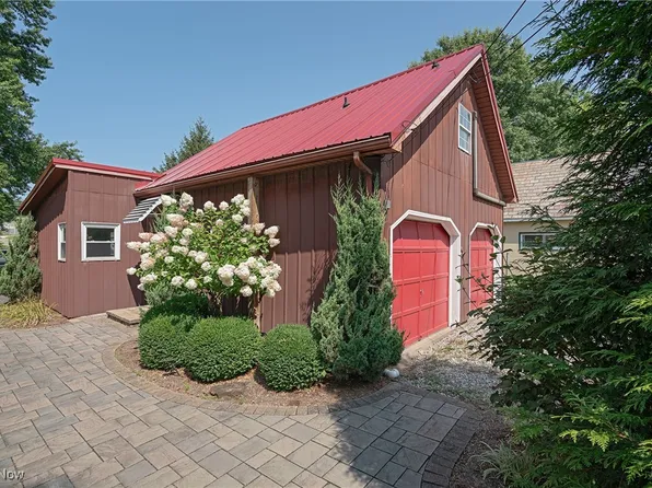 303 Vernon St, Marietta, OH 45750