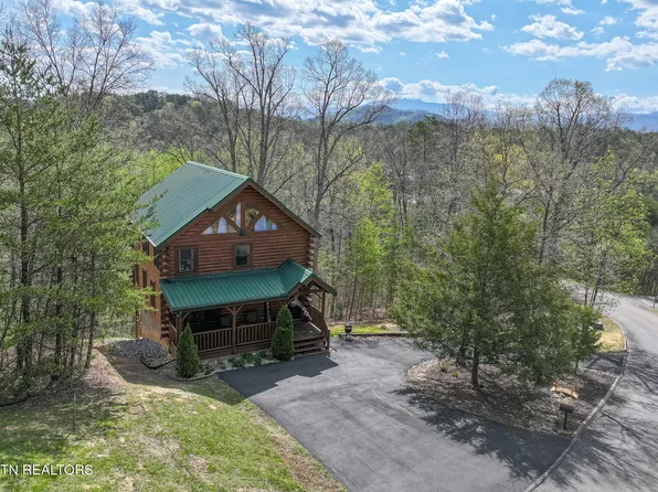 1420 Zachary Thomas Ln, Sevierville, TN 37876