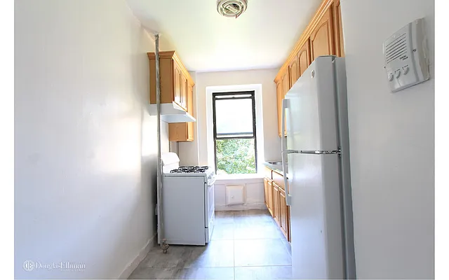 Rented by Douglas Elliman | media 1