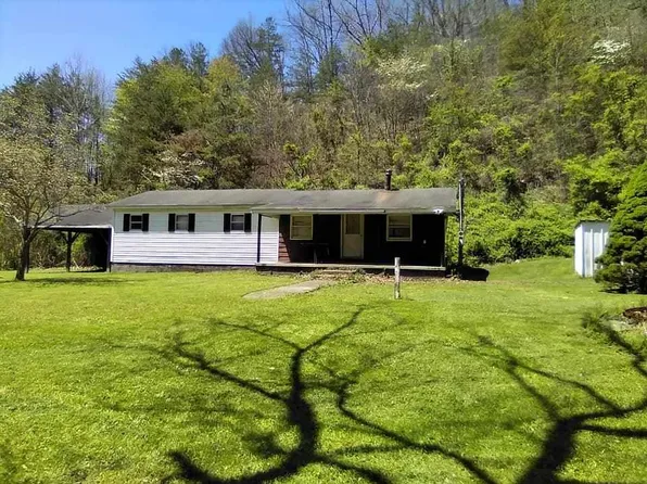 3978 Brushy Rd, Greenup, KY 41144
