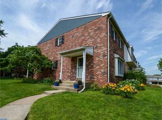54 Harvey Ln, Telford, PA 18969