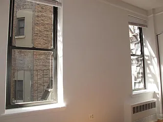 Rented by Metropolis Real Estate of Manhattan