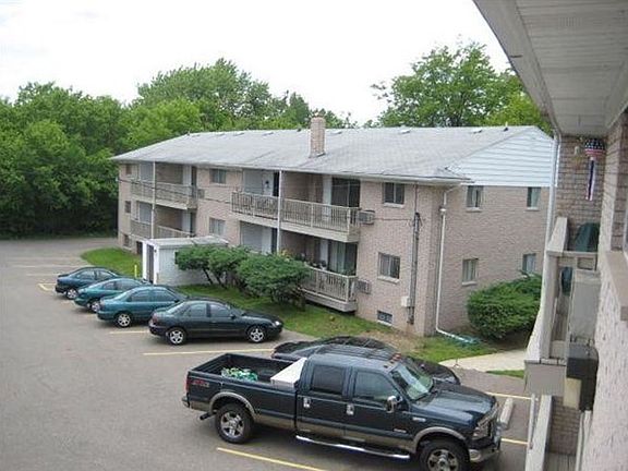 5th image of 6800 Lingor Dr #7