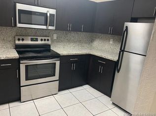 2306 Coral Springs Dr #B8, Pompano Beach, FL 33065