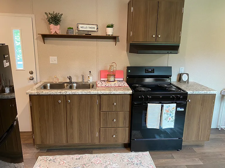 4852 County Road 1142 — Photo 17