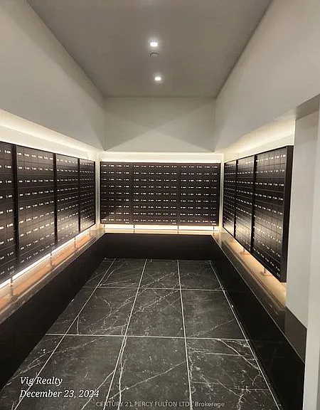 308 Jarvis St #2105 — Photo 8