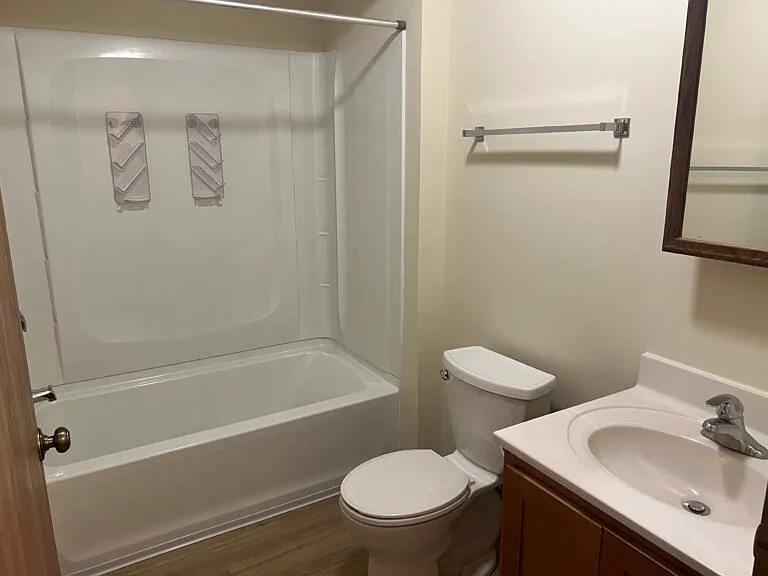 2135 Sylvan Way #6 — Photo 3