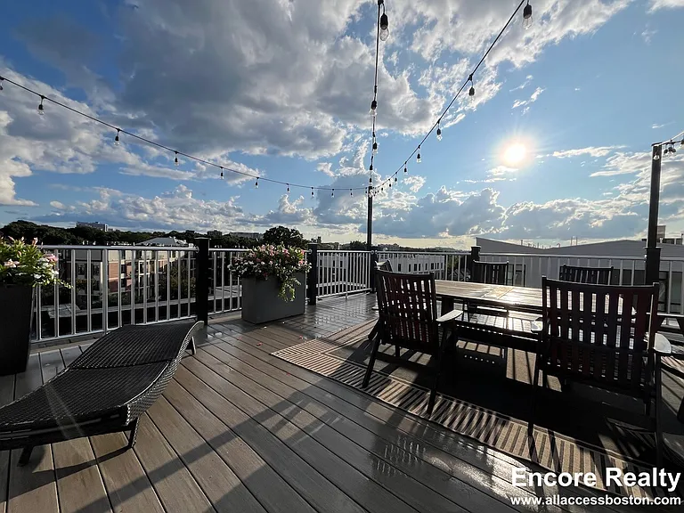 24 Everett St #3 — Photo 15