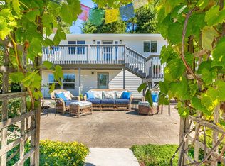 737 S Schooner Creek Rd, Lincoln City, OR