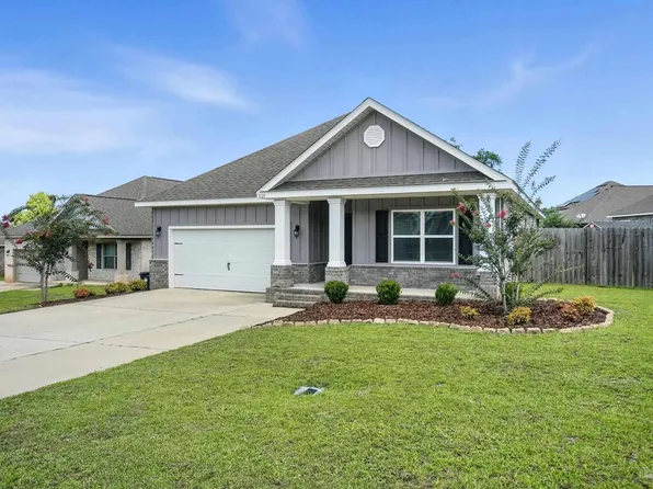 3521 Whitetail Ln, Pensacola, FL 32526