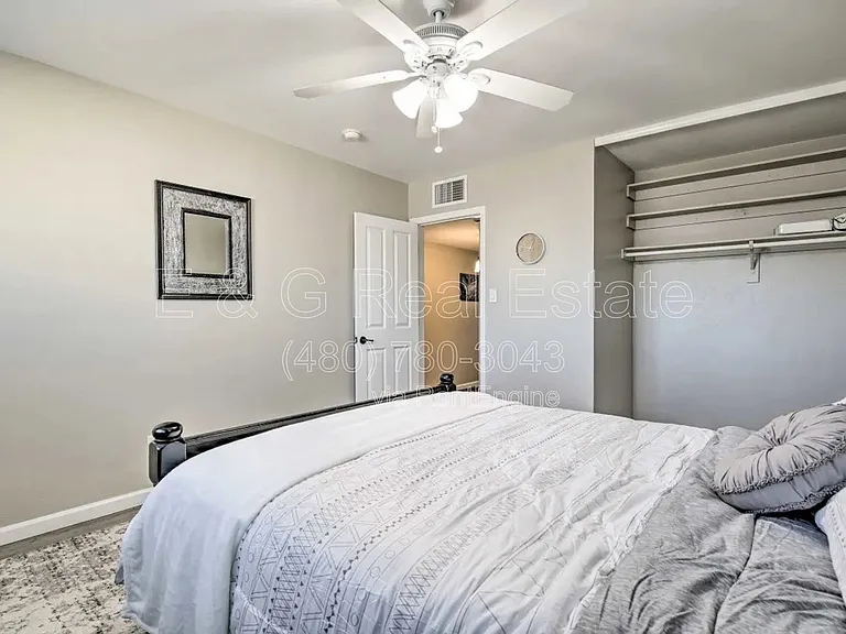 609 S Priest Dr — Photo 15