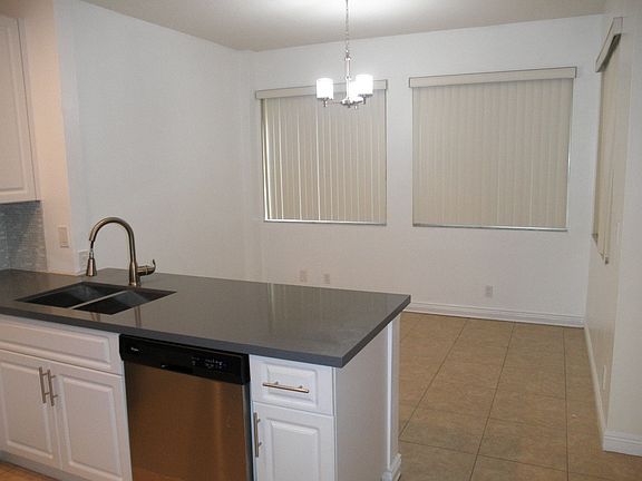 4th image of 4381 Cotswold Hills Dr