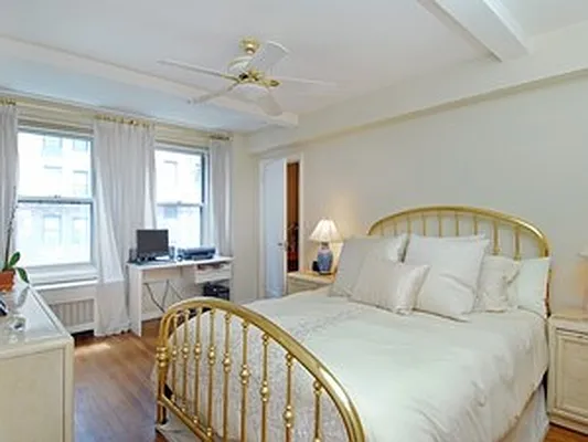 Sold by Corcoran | media 27