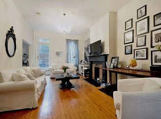 52 8th Ave #2F, New York, NY 10014