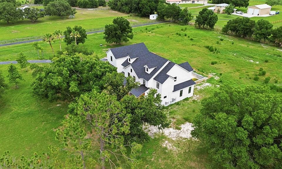 1st image of 639 OAKFORD ROAD
