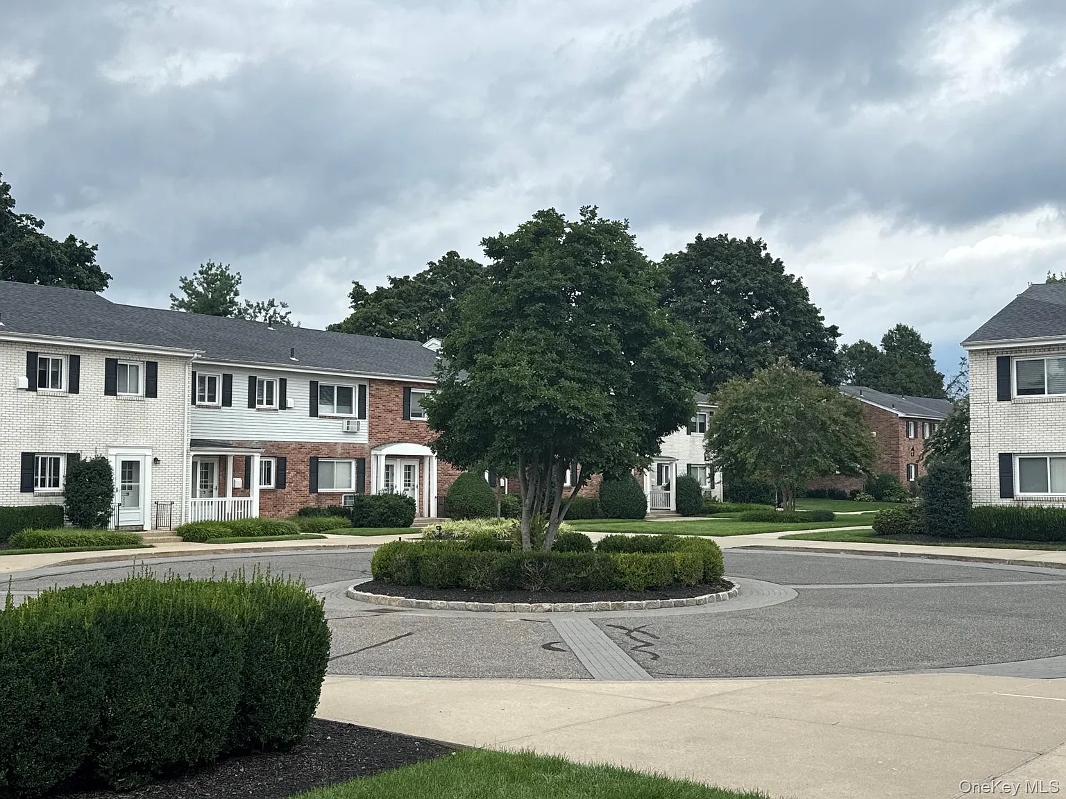 1 bed, 1.0 bath, 925 sqft, $3,100 — Photo 1