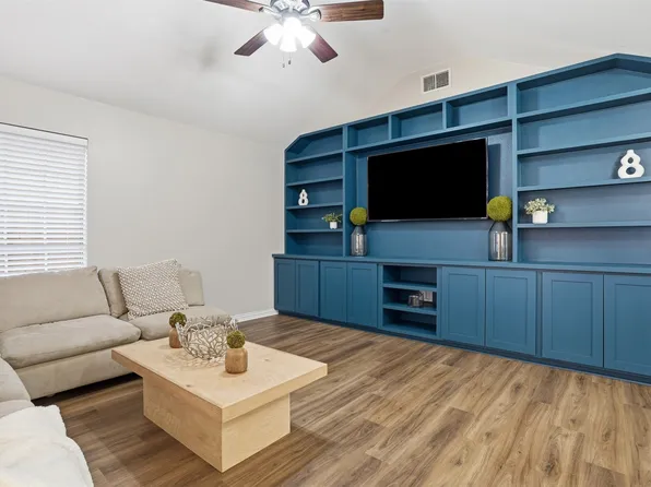 5709 Fair Wind St, Fort Worth, TX 76135