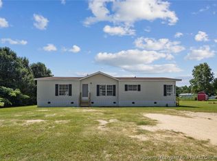 65 Lariat Dr, Parkton, NC 28371