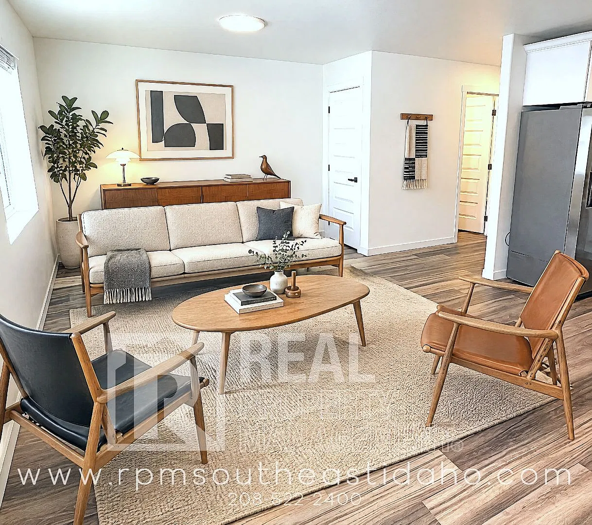 Modern 3 Bedroom, 2.5 Bathroom Townhome for Rent in Idaho Falls with Garage and Washer/Dryer Hook... — Photo 2