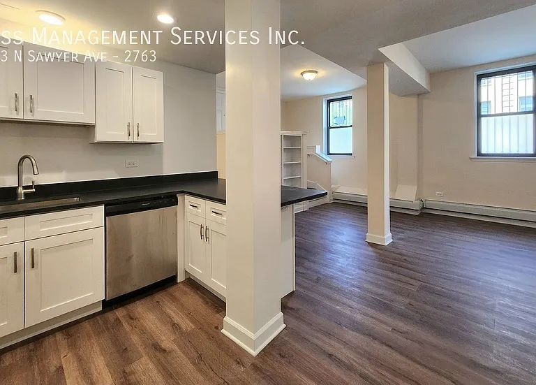 2763 N Sawyer Ave #2763 — Photo 3